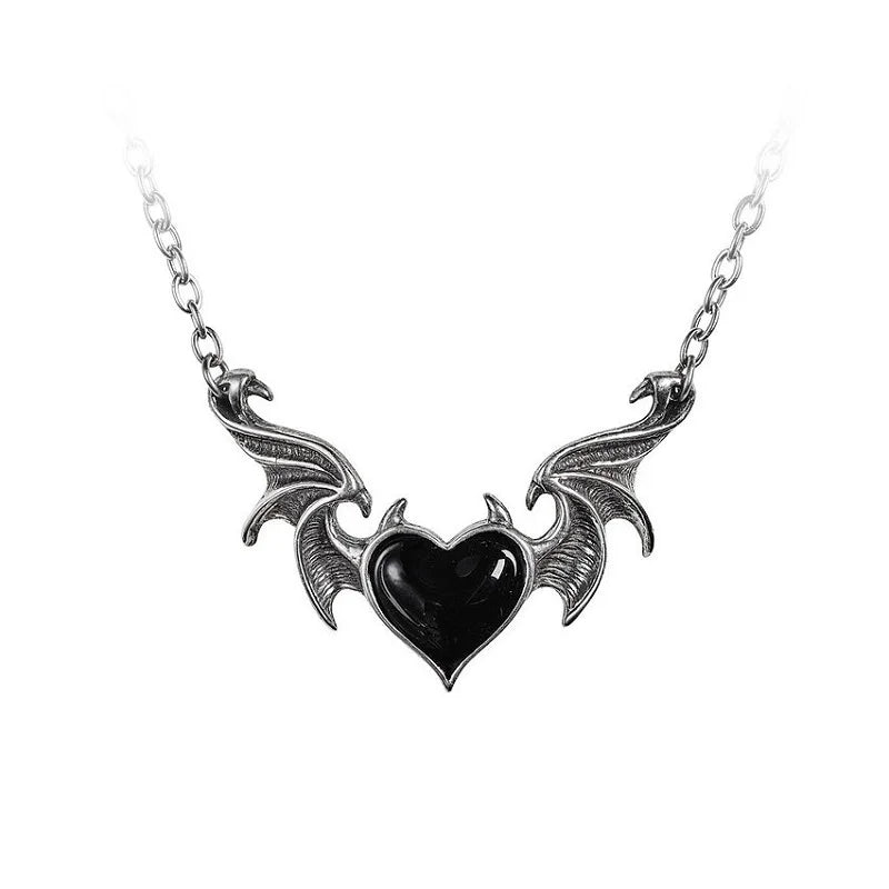 Gothic Vampire Bat Necklace Heart Pendant Necklace For Men Women Witch Jewelry Accessories Bat Charm Choker Best Friend Gifts
